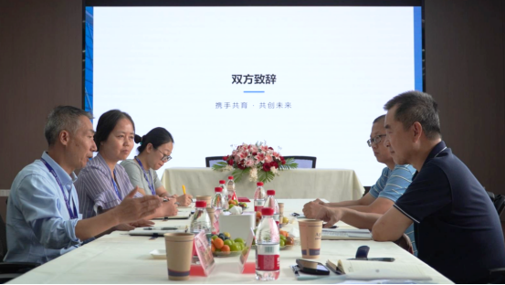 中国电子仪器行业协会与安泰测试达成技能人才培养合作(图3) 中国电子仪器行业协会与安泰测试达成技能人才培养合作(图3)
